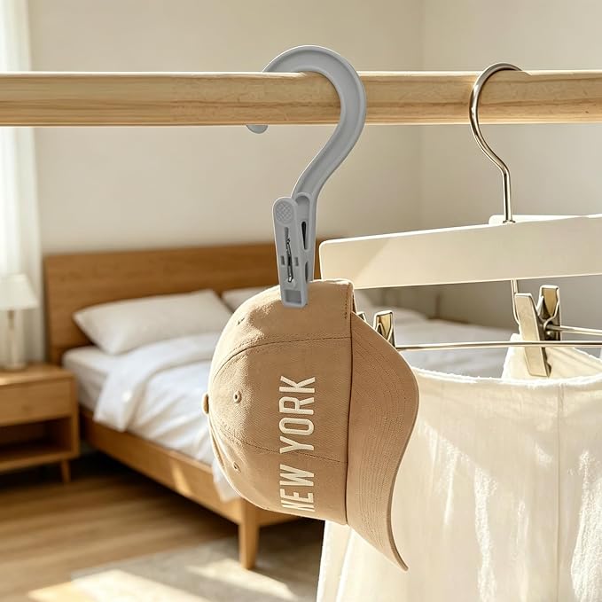 Andiker 4pcs Laundry Hooks with Clips, 5.2" Super Strong Clamping Plastic Single Clip Hangers Portable Travel Hangers with Clips to Hang Socks Towels Boots and Dry Wet Clothes (Grey)