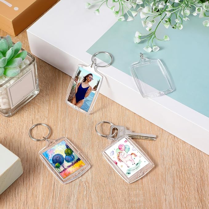 MTLEE 150 Pcs Photo Insert Keychain Clear Acrylic Picture Keychains Picture Frame Blank Photo Insert Keyring