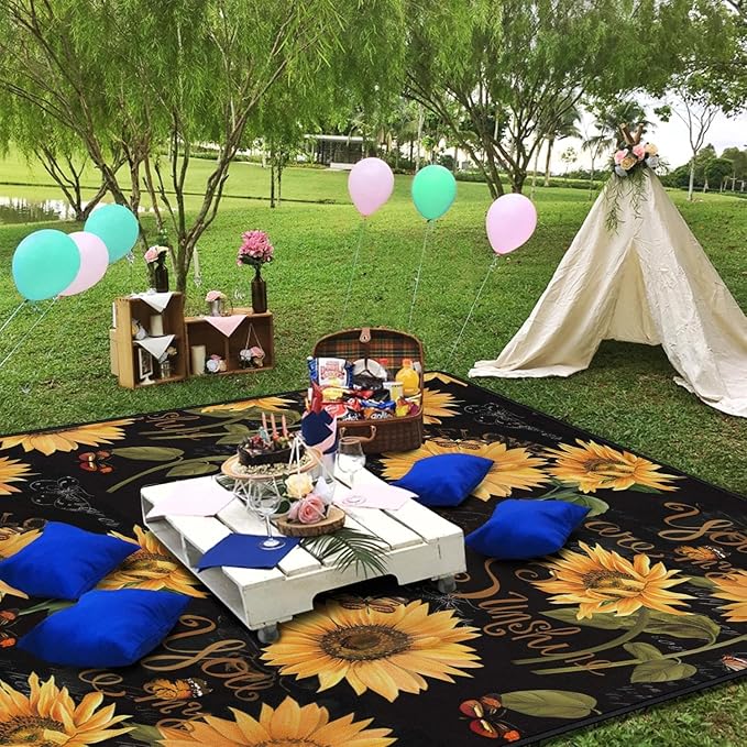 Supfitness Extra Large Picnic Blankets Waterproof Foldable (60 "x 80") Beach Blanket Waterproof Sandproof,3-Layer Thicking Mat Outdoor Packable Camping Blanket