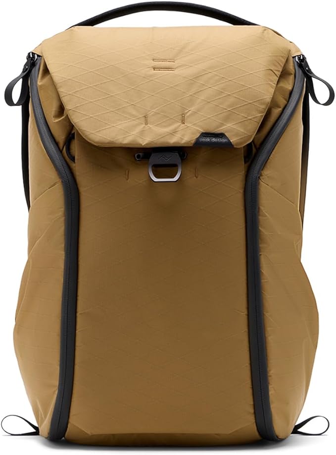 Peak Design Everyday Backpack 30L, Coyote, MagLatch Top, Dual Side Access, FlexFold Dividers, Fits 15" or 16" Laptop, For Camera Carry, Daily Commutes or Travel, Versatile Backpack for Men & Women