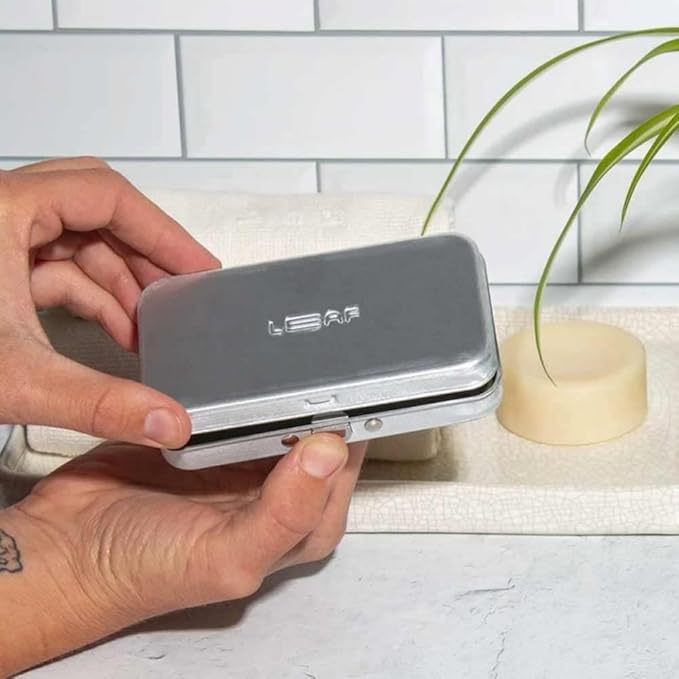 Leaf Shave | The Twig Razor & Thorn Razor Case, Silver - Portable Aluminium and Silicone Travel Case