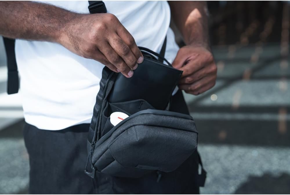 WANDRD X1 Crossbody Bag - Crossbody Bags For Women and Men - Sling Bag For Your Wallet and Everyday Travel Essentials