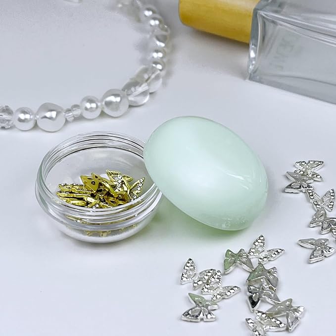 5 Pcs 20ml Small Travel Containers - Compact Size for Creams, Lotions, Makeup - Essential for Travel
