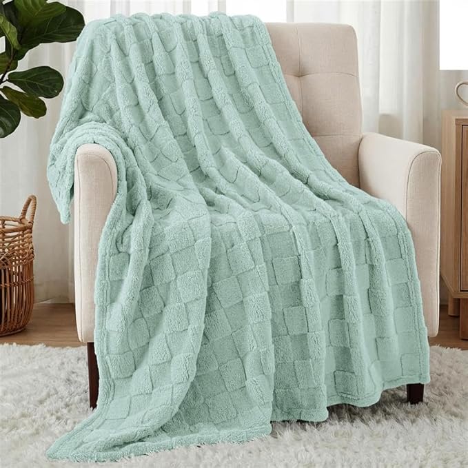 Utopia Bedding Sage Green Checkered Fleece Throw Blanket for Couch, Sofa, Soft Plush Cozy Blanket for Women and Men Home Decor, Ultra Comfy Travel-Friendly Throws for Relaxation, 50x60 Inches