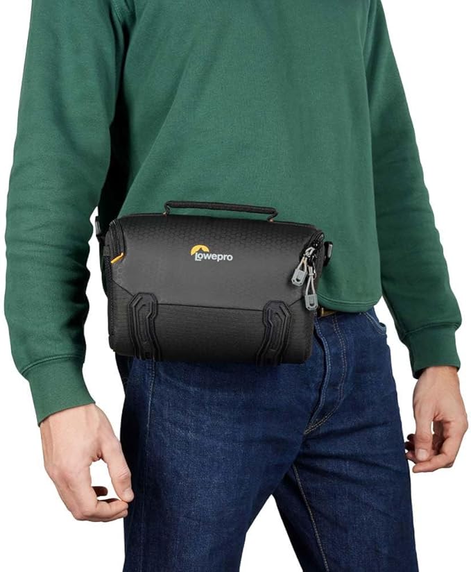 Lowepro Adventura, Camera Schoulder Bag with Adjustable/Removable Shoulder Strap
