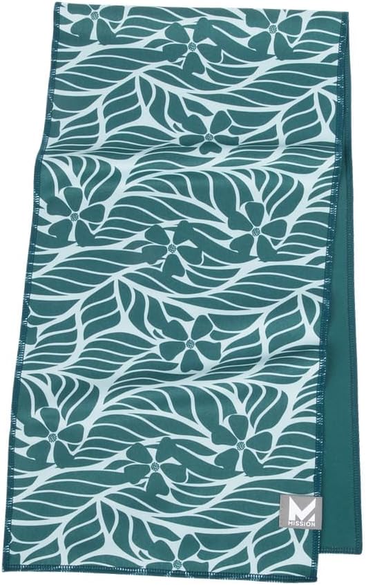 MISSION Max Plus Cooling Towel- Soft, Durable Microfiber - Cools Up to 3 Hours - UPF 50 Sun Protection - Machine Washable