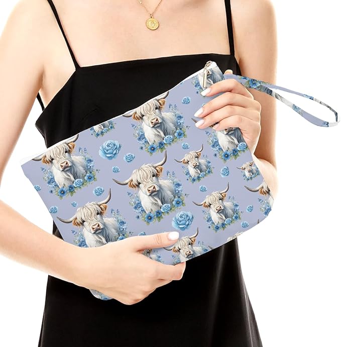 Fokongna Cute Print Wet Bag, Small Portable Waterproof Multi-Functional Organizer for Women, Blue Floral Highland Cow, Ideal for Daily, Beach & Travel