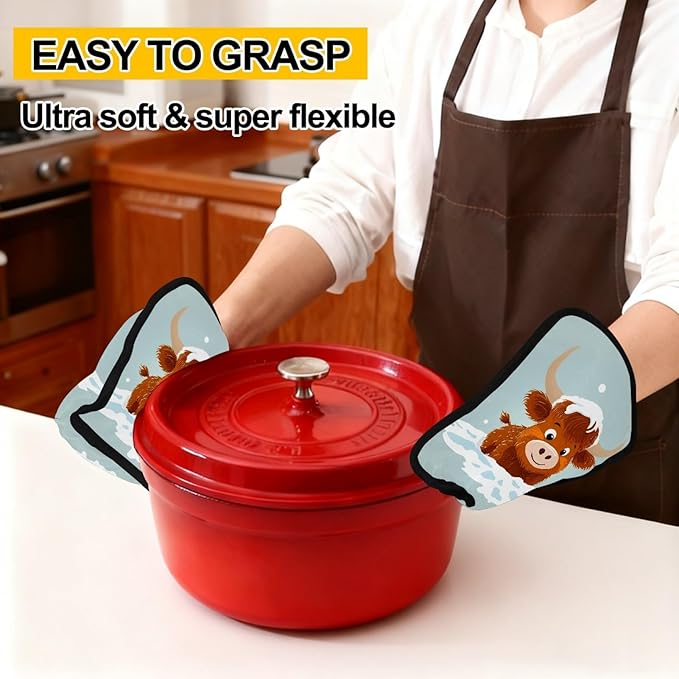 Cartoon Snow Highland Calf Pot Holders with Pockets 2 PCS, Heat Resistant Oven Mitts Hot Pads for Kitchen Baking Cooking, Square Thick Pot Holders Kitchen Hot Potholders, 8.5x10 Inches