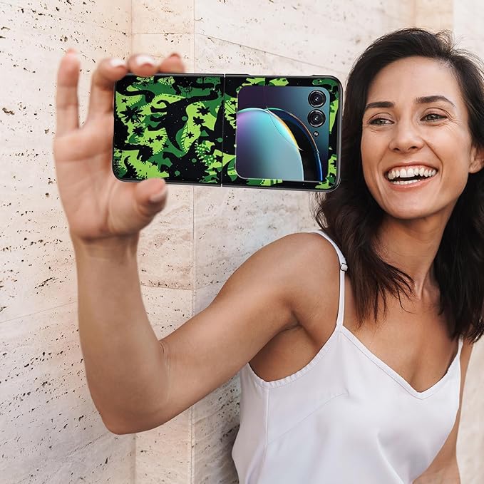 for Motorola Razr 2025 Case,for Moto Razr 60 Phone Case Cute Slim Hard PC Ultra-Thin Anti-Scratches Shockproof Protective Phone Cover,Green Black Dinosaur