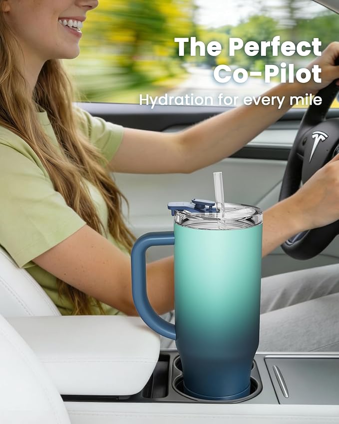 Renoj Insulated Mug 100% Leak Proof Insulated Water Bottle for Iced Coffee & Hot Drinks - Fits Car Cup Holder, Ideal Gift, 2 Straws & Silicone Boot - SnapShift Blue Gradient 32 oz