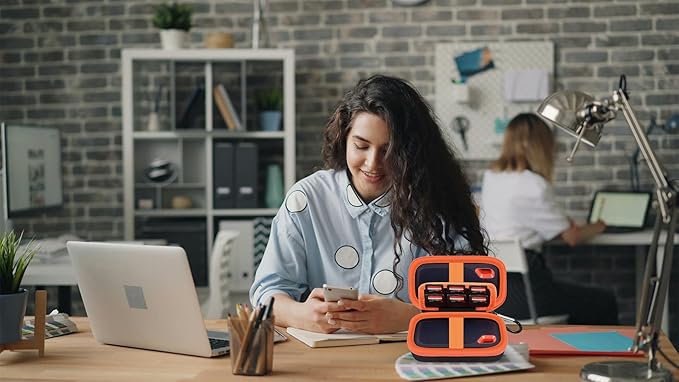 COMECASE Dual SSD Case for SanDisk Extreme Portable SSD & Extreme Pro, Hard Drive Storage Bag Fits 1TB 2TB 4TB 8TB External Solid State Drive, with 12 SD Card Slots, for Travel - Orange (Box Only)