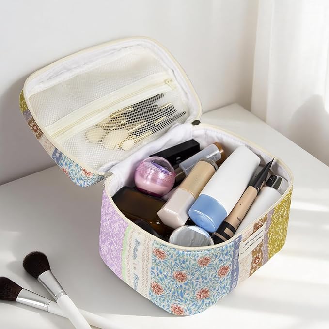 Gosect Floral Quilted Makeup Bag, Large Capacity Travel Cosmetic Organizer Bag with Handle, Portable Toiletry Bag for Women 6.3'' x 6.3'' x 9.84''(Multicolor)