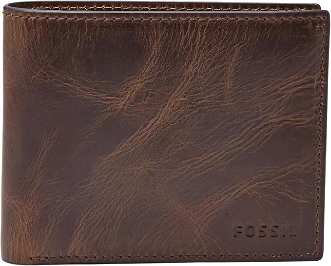 Fossil Men's Wallet, Derrick Leather RFID-Blocking Wallet, Bifold with Flip ID, Dark Brown