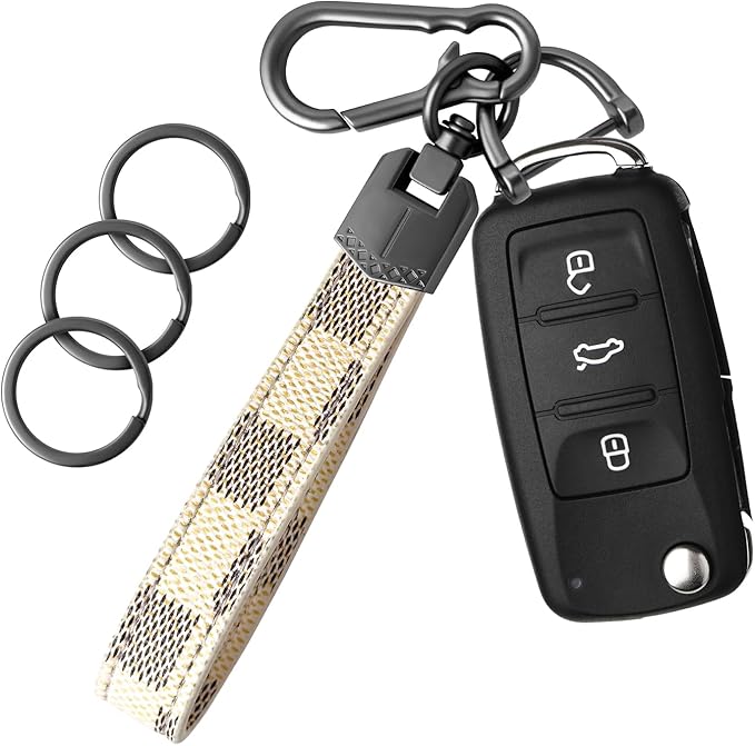 OHKYOOT Leather Car Keychain,Carabiner Clip Key Fob Keychain for Home Car Keys Women Men