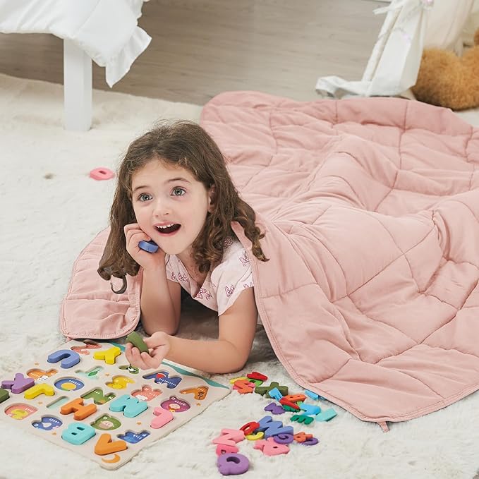 Pink Weighted Blanket Kids 3lbs, 36"x48", Cooling Heavy Throw Blanket for 20-40lbs, Microfiber Soft Thick Big Blankets Weighted Comforter Breathable Gift
