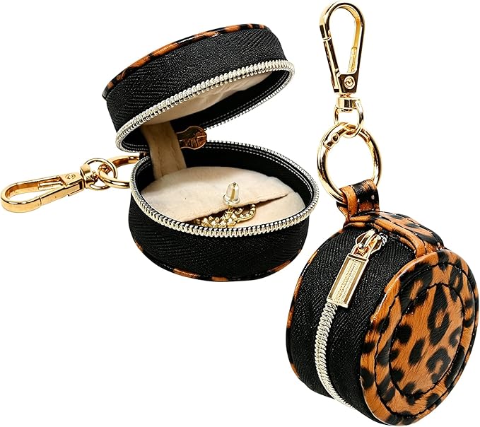 Portable Ring Keychain Holder for Gym and Travel - Jewelry Holder for Sports Bag, Compact Ring Earring Necklace Storage Case (Brown leopard print)