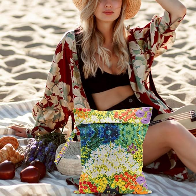 Black Cat Floral Wet Dry Bags Reusable Waterproof Wet Bags Swimsuit Bag Diaper Pouch for Swimsuits Travel Diapers Towels Beach Gym Cat Gifts for Women Friend Travelers 10 x 13 Inches