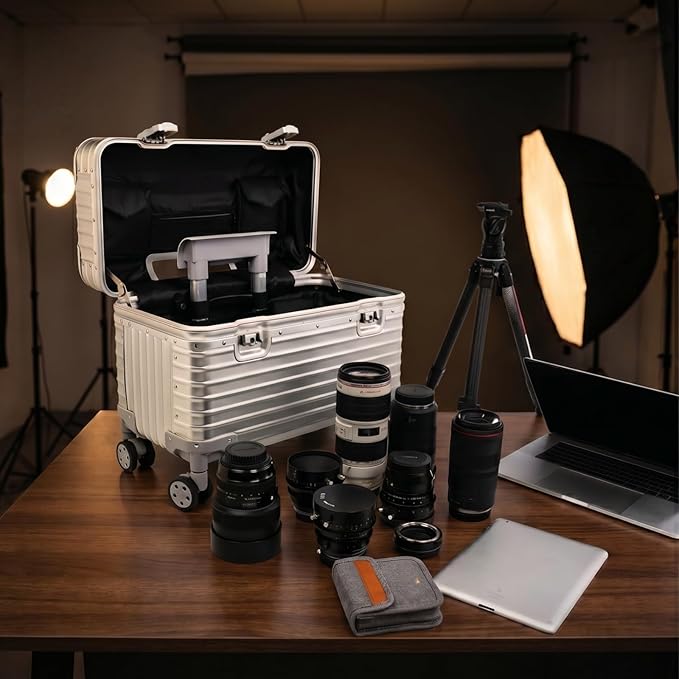 Full Aluminum Camera Carry-On Luggage DSLR Shockproof TSA lock Photography Gear Case with Removable Dividers & 360° detachable Wheels Luggage Rolling camera bag Camera storage case (silver)