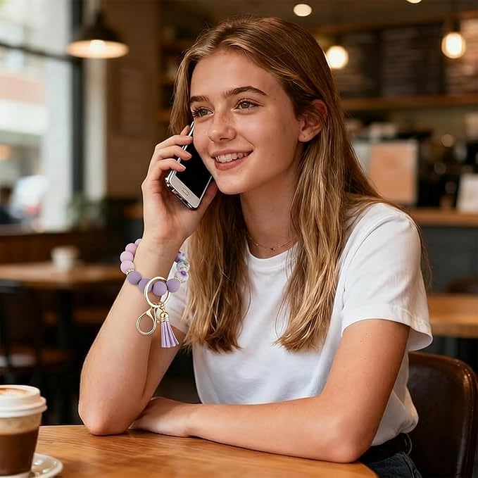 2PCS Bracelet Key Ring Set, Cute Car Key chain Wristlet, Silicone Beaded Bangle keyChains for Women Girls