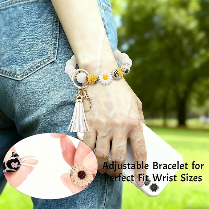 2PCS Bracelet Key Ring Set, Cute Car Key chain Wristlet, Silicone Beaded Bangle keyChains for Women Girls