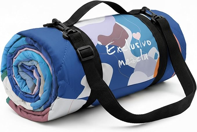 Exclusivo Mezcla Extra Large Waterproof Picnic Blankets 3 Layer, Sandproof and Foldable Outdoor Blanket for Beach Camping, Park and Travel