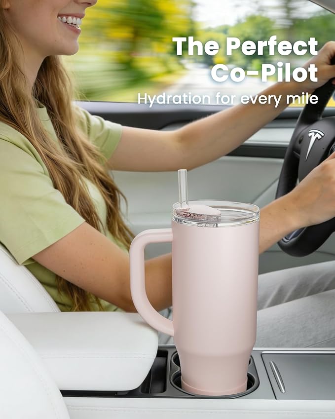 Renoj Insulated Mug 100% Spill Resistant Insulated Water Bottle for Iced Coffee & Hot Drinks - Fits Car Cup Holder, Ideal Gift, 2 Straws & Silicone Boot - FlexSlide Light Pink 32 oz