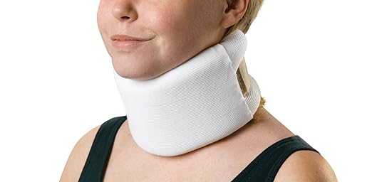 Medline Soft Foam Cervical Collar, Serpentine-Style, Universal 3.5 Inches H x 22 Inches L, Contoured Design, Washable, Fits 22-Inch Neck, 1 Each
