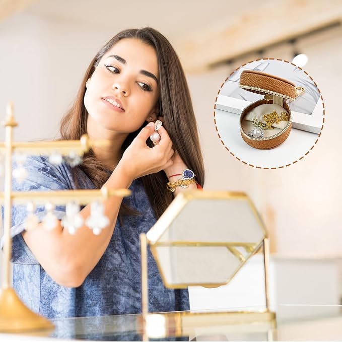 Portable Ring Keychain Holder for Gym and Travel - Jewelry Holder for Sports Bag, Compact Ring Earring Necklace Storage Case (brown)