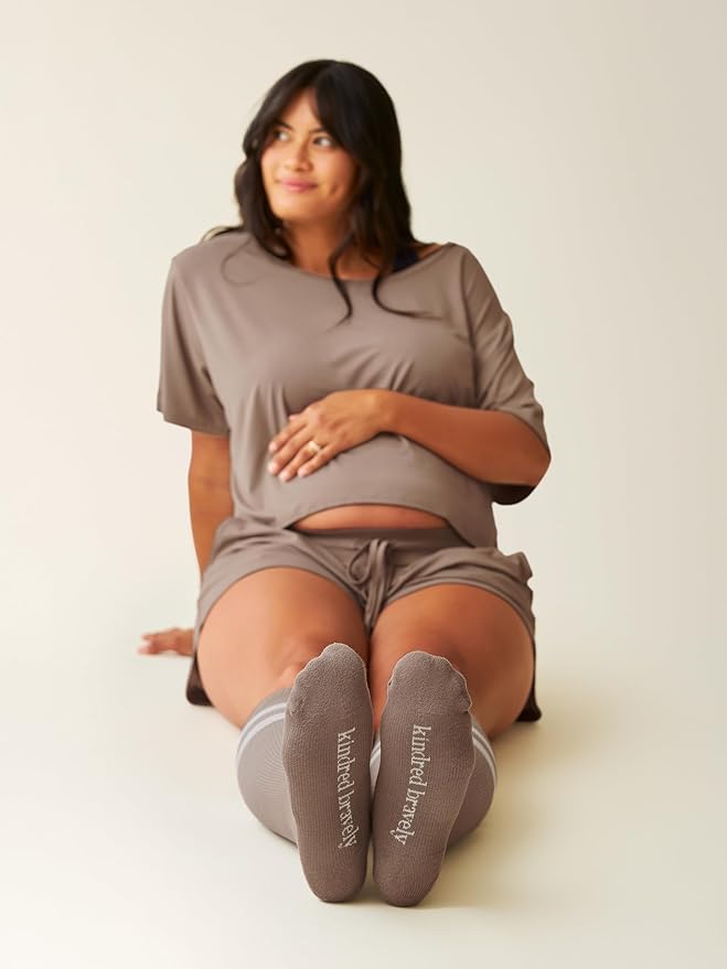 Kindred Bravely Compression Socks 2-Pack | Graduated Compression Socks for Circulation Pregnancy Travel (Taupe & Redwood, Small)