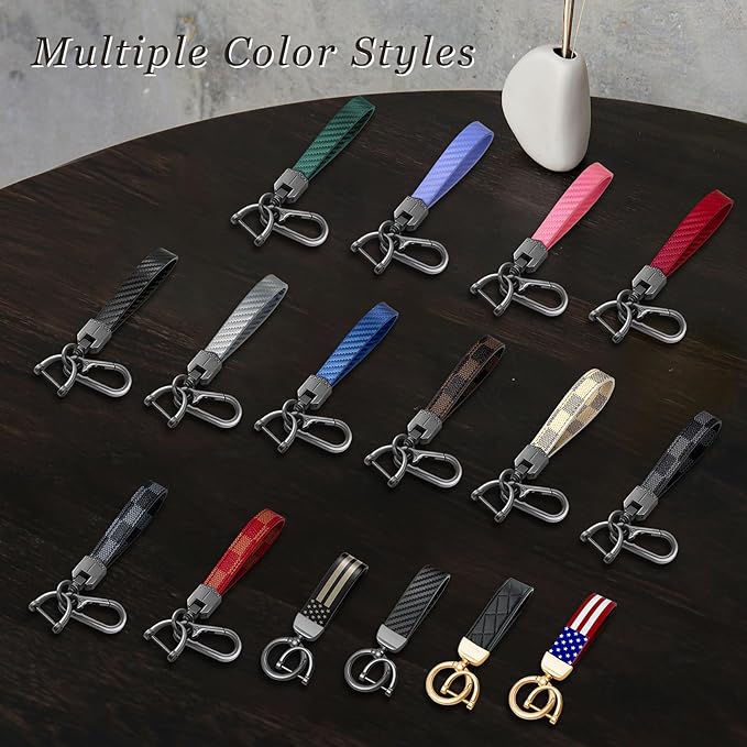 OHKYOOT Leather Car Keychain,Carabiner Clip Key Fob Keychain for Home Car Keys Women Men