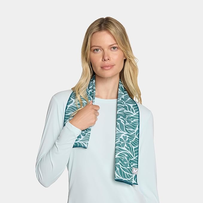 MISSION Max Plus Cooling Towel- Soft, Durable Microfiber - Cools Up to 3 Hours - UPF 50 Sun Protection - Machine Washable