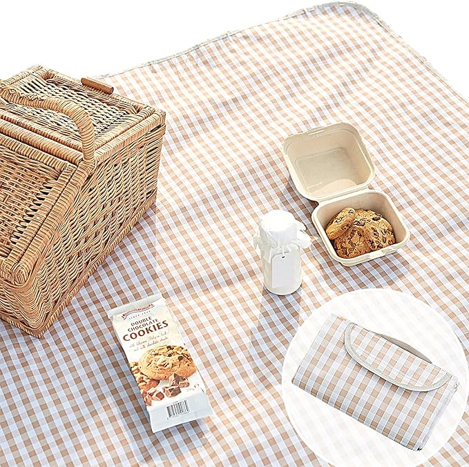 ESLA Cute Gingham Picnic Blanket, Waterproof Foldable, in Large 80x60in and Extra Large 80x80in, Portable Compact Beach Blanket, Oversized XL Outdoor Mat, Tan Gingham