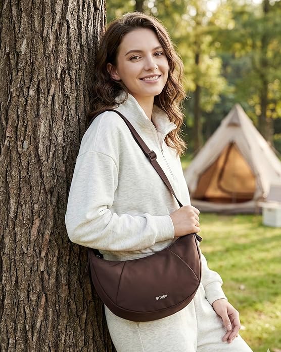Crossbody Bag Lightweight Water Resistant Shoulder Bag Anti-Theft Handbag for Travel Daily Work Shopping