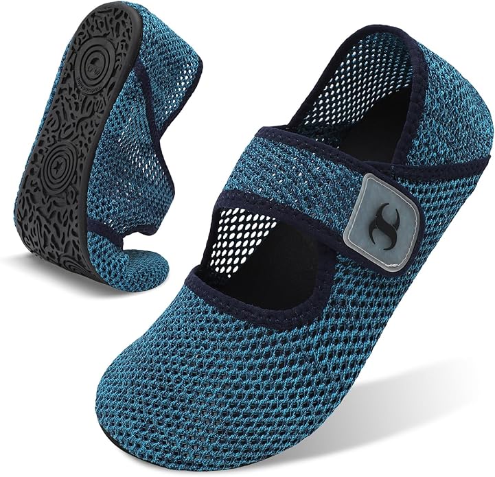Water Shoes for Women Men Barefoot Beach Swim Aqua Socks Summer Wide Slides Sandals Quick Dry Pool River Sea Sock Shoes