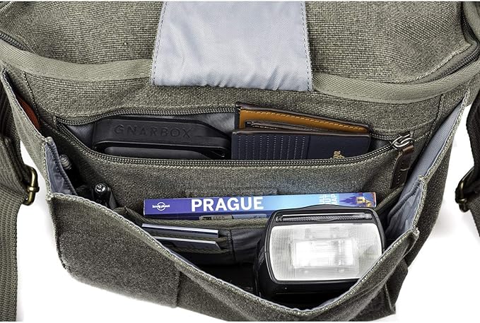 Think Tank Retrospective 10 V2.0 Canvas Shoulder Bag for Mirrorless or Standard DSLR Cameras and Photo Accessories - Pinestone - Large