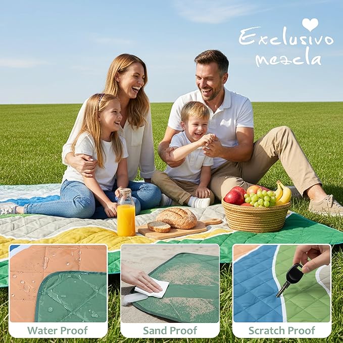 Exclusivo Mezcla Extra Large Waterproof Picnic Blankets 3 Layer, Sandproof and Foldable Outdoor Blanket for Beach Camping, Park and Travel