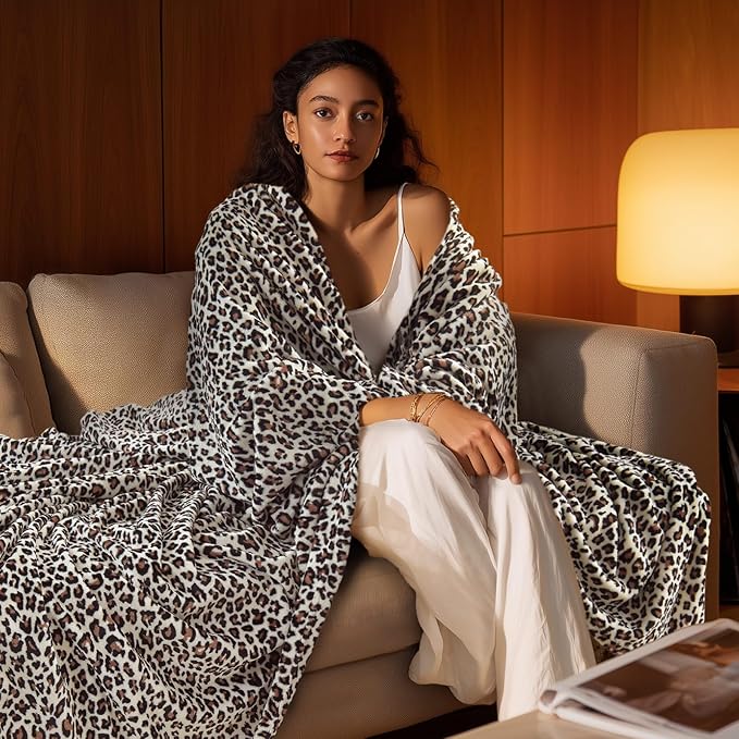 BEDELITE Fleece Blanke for Couch & Bed Leopard Print Throw Blanket – Soft Blanket, Cozy Lightweight Fleece Animal Print Throw, 50"x 60", Snow Leopard