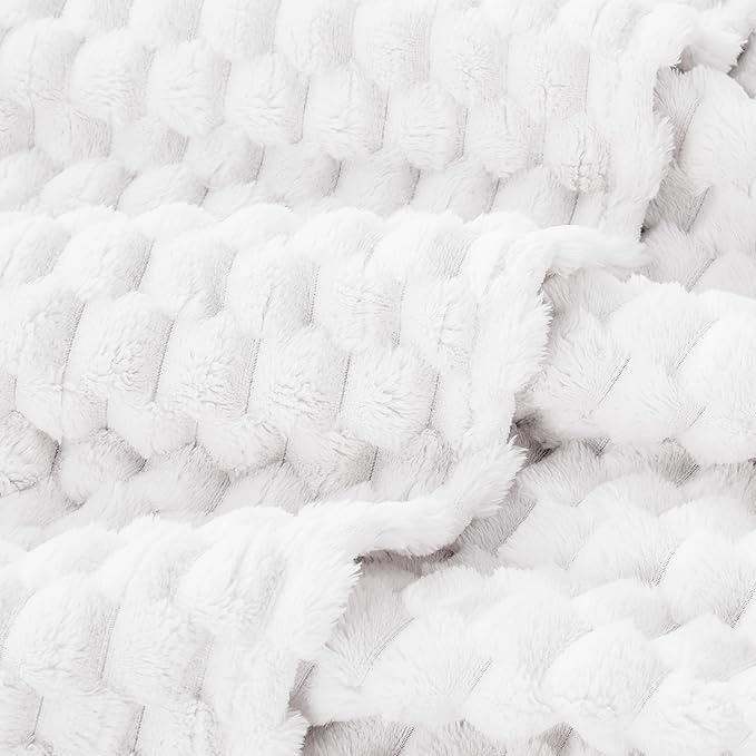 EXQ Home Gentle Soft Fleece Throw Blanket – Cozy Lightweight 3D Imitation Turtle Shell Jacquard Blanket for Couch Bed – All-Season Warm Fuzzy Flannel Blanket for Women Mom Her Gifts(50"x60",White)
