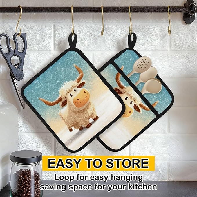 Smiling White Highland Calf Pot Holders with Pockets 2 PCS, Heat Resistant Oven Mitts Hot Pads for Kitchen Baking Cooking, Square Thick Pot Holders Kitchen Hot Potholders, 8.5x10 Inches