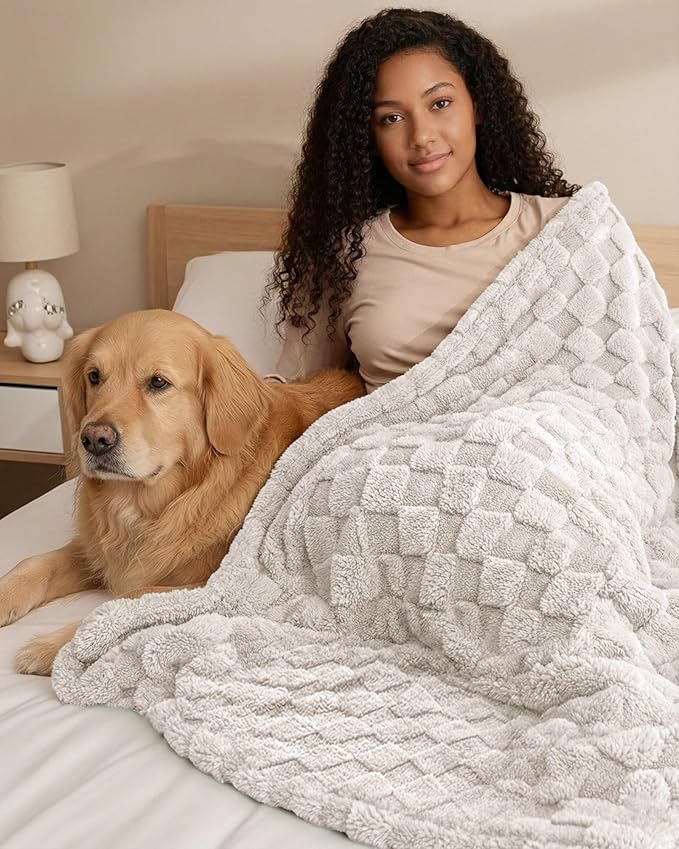 Utopia Bedding Linen Checkered Fleece Throw Blanket for Couch, Sofa, Soft Plush Cozy Blanket for Women and Men Home Decor, Ultra Comfy Travel-Friendly Throws for Relaxation, 50x60 Inches