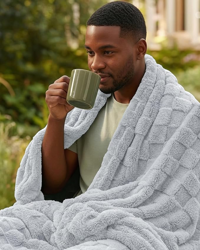 Utopia Bedding Cool Grey Checkered Fleece Twin Blanket for Couch, Bed, Soft Plush Cozy Blanket for Women and Men Home Decor, Ultra Comfy Travel-Friendly Bed Throws for Relaxation, 60x80 Inches