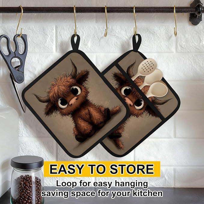 Brown Highland Cow Pot Holders with Pockets 2 PCS, Heat Resistant Oven Mitts Hot Pads for Kitchen Baking Cooking, Square Thick Pot Holders Kitchen Hot Potholders, 8.5x10 Inches