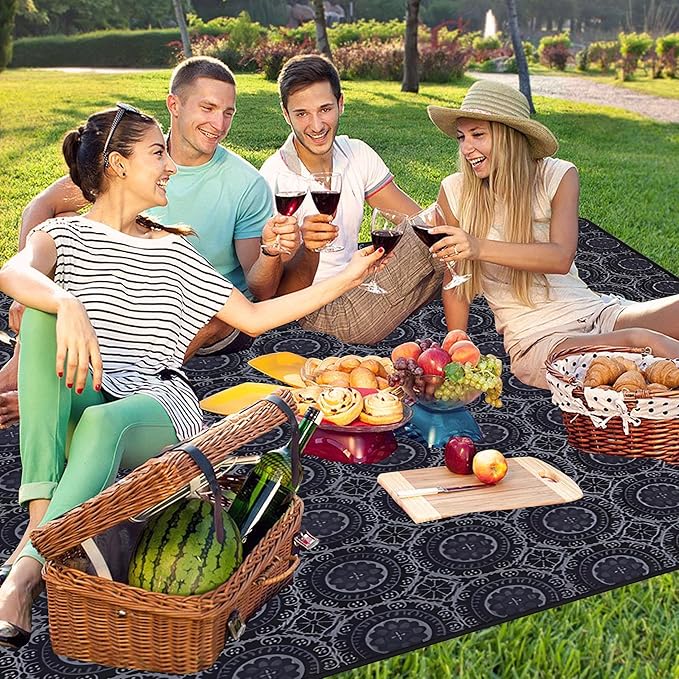 Supfitness Extra Large Picnic Blankets Waterproof Foldable (80 "x 80") Beach Blanket Waterproof Sandproof,3-Layer Thicking Mat Outdoor Packable Camping Blanket