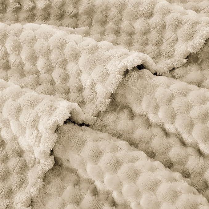 EXQ Home Gentle Soft Fleece Throw Blanket – Cozy Lightweight 3D Imitation Turtle Shell Jacquard Blanket for Couch Bed – All-Season Warm Fuzzy Flannel Blanket for Women Mom Her Gifts(50"x60",Linen)