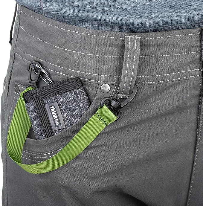 Think Tank Secure Pixel Pocket Rocket Mini Folding Wallet for 4 CFast or 4 CF Express Type B Memory Cards (Black Slate)