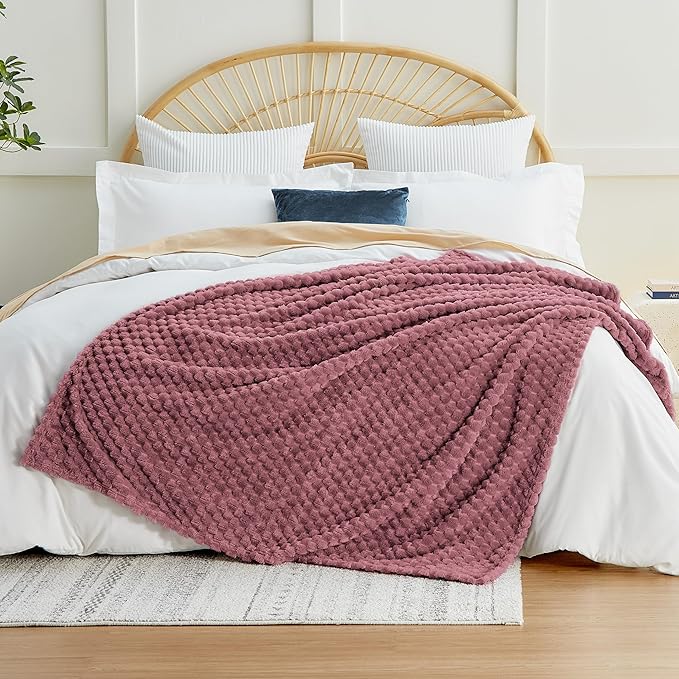 EXQ Home Gentle Soft Fleece Throw Blanket – Cozy Lightweight 3D Imitation Turtle Shell Jacquard Blanket for Couch Bed – All-Season Warm Fuzzy Flannel Blanket for Women Mom Her Gift(50"x60",Dusty Pink)