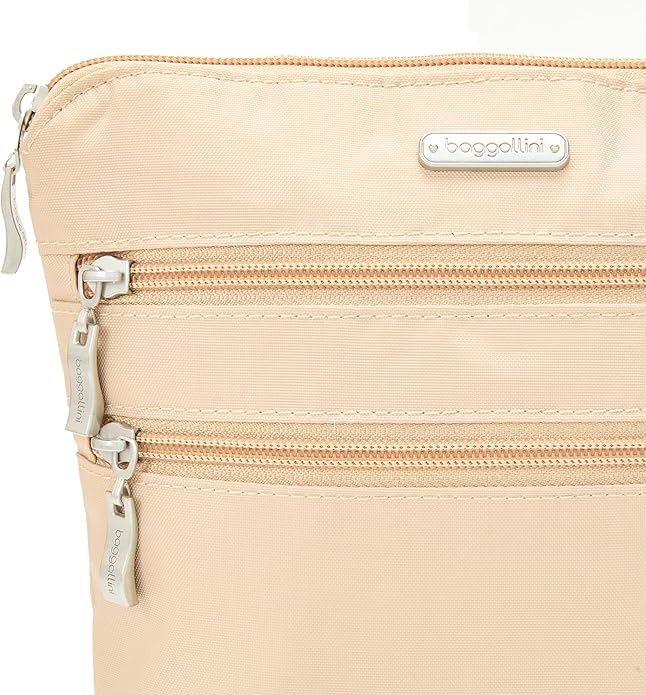 Baggallini Women's Essential Crossbody Bags