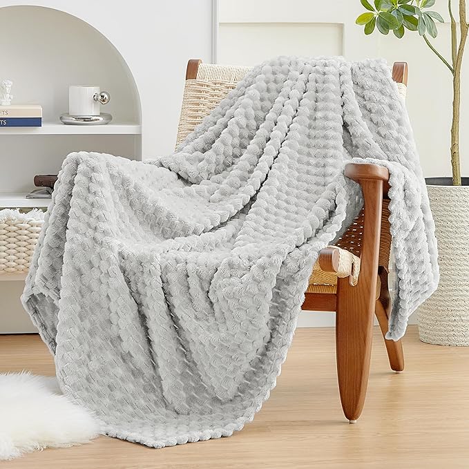 EXQ Home Gentle Soft Fleece Throw Blanket – Cozy Lightweight 3D Imitation Turtle Shell Jacquard Blanket for Couch Bed – All-Season Warm Fuzzy Flannel Blanket for Women Mom Her Gift(50"x60",Light Grey)