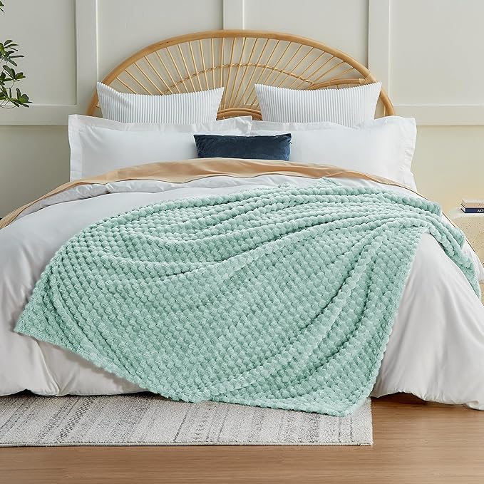 EXQ Home Gentle Soft Fleece Throw Blanket – Cozy Lightweight 3D Imitation Turtle Shell Jacquard Blanket for Couch Bed – All-Season Warm Fuzzy Flannel Blanket for Women Mom Her Gifts(50"x60",Aqua)