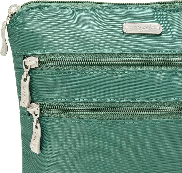 Baggallini Women's Essential Crossbody Bags